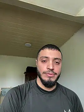 Chat XXX en directo de AmjadAlpha