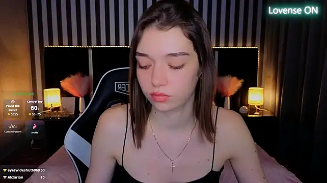 Cherry_Wipe's Live XXX Chat