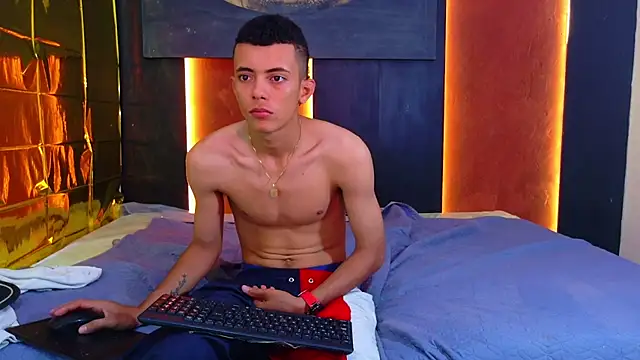 hottcouple26: απευθείας συνομιλία ΧΧΧ