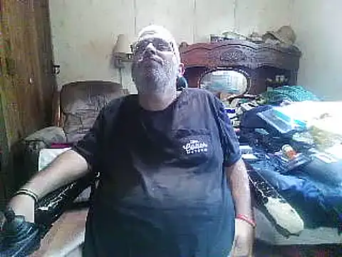 Chat XXX ao vivo de hearseguy77