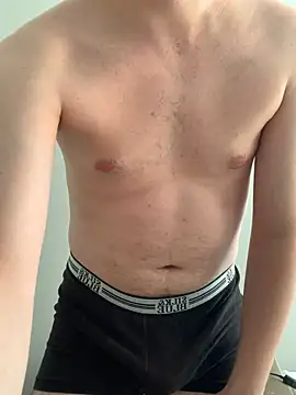 Erenn34 Adlı Modelin Web Kamerası Şovu