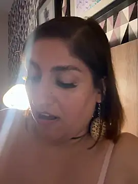 Spicy-Kareena Obrolan Langsung XXX