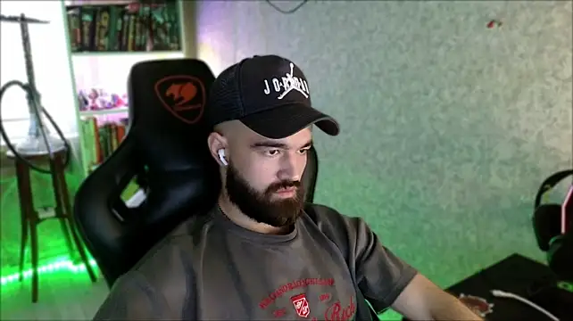 Онлайн чат XXX _Serious_Man
