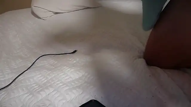 colofagboy69 élő XXX-chatje