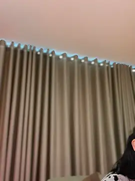 Aliinak Adlı Modelin Canlı XXX Sohbeti