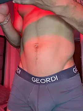 צ'אט XXX בשידור חי של MR_MUSCLE
