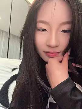 Uugirl00 Adlı Modelin Canlı XXX Sohbeti
