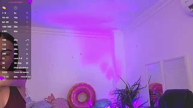 Aleejaa__ – Naživo XXX chat