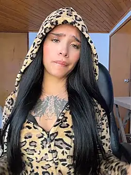 Shalom_pink17 – Naživo XXX chat