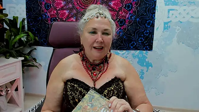 LilaMaharani Adlı Modelin Canlı XXX Sohbeti