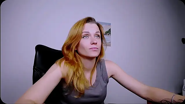 Czat XXX na żywo – PeppyMia