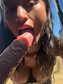 Živý XXX chat sexi_noemi
