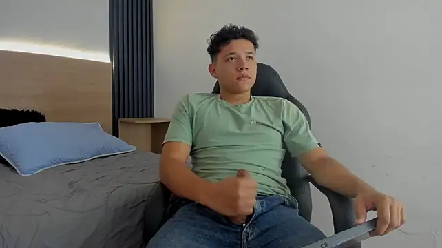 Axel_West8 Live XXX Chat