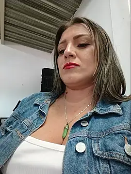 cataleyamyst Chat XXX in diretta