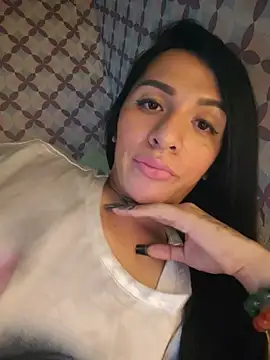 Yourbabyshane – Live XXX-chat