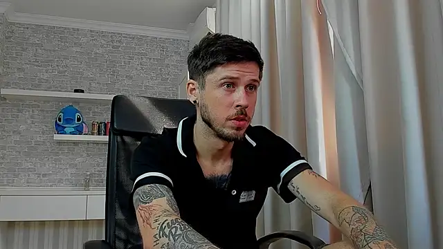 Chat +18 de JonahShaw ao vivo