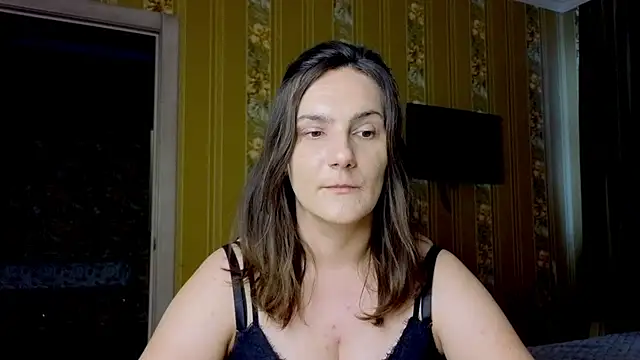 Chat +18 de Miss-Understood ao vivo