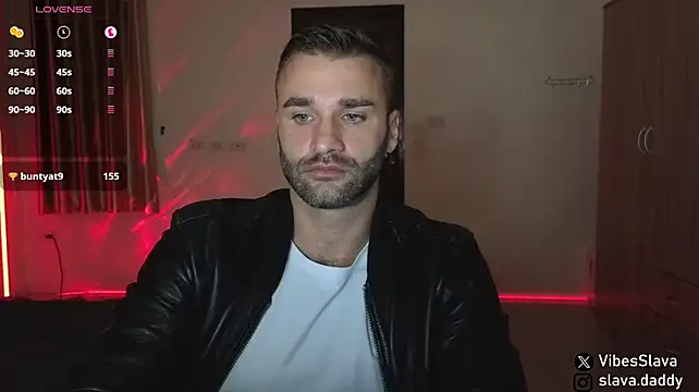 دردشة DaddySlava الجنسية المباشرة