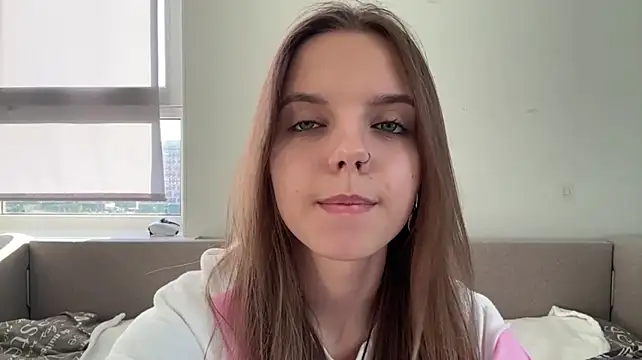 Chatroom XXX en direct de LisaPorse