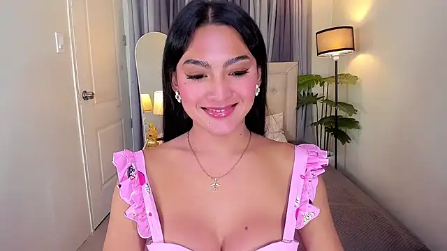 دردشة phenomenal_ivy الجنسية المباشرة