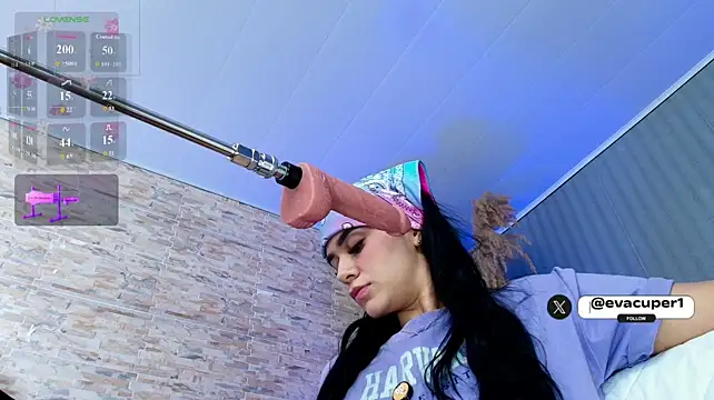 צ'אט XXX בשידור חי של eva_cuper