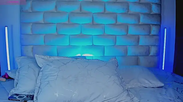 Živý XXX chat HollyGrey_