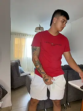 XXX chat uživo modela Christopher_strongg