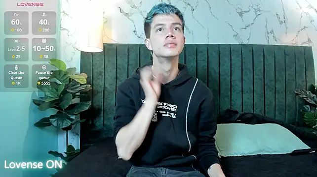 nicktorn Adlı Modelin Canlı XXX Sohbeti