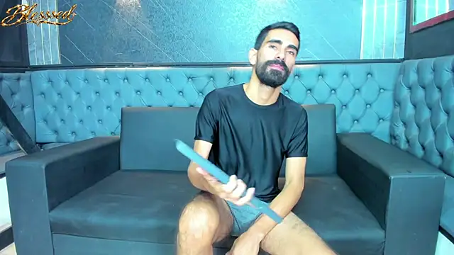 Chatroom XXX en direct de Andres_Bless