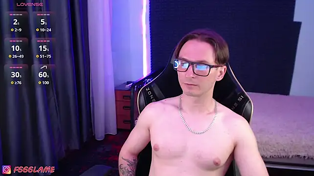 Chat XXX en directo de F666LAME