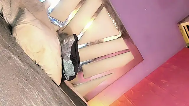 Živý XXX chat Hilary_tsx