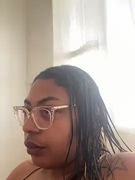 Chat +18 de cariocasafada ao vivo