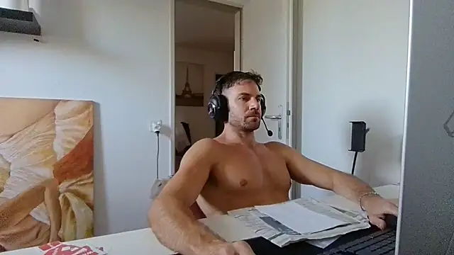 Chat XXX ao vivo de alpha-hunk