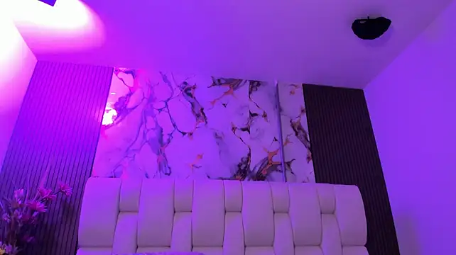 XXX chat uživo modela alisstarr