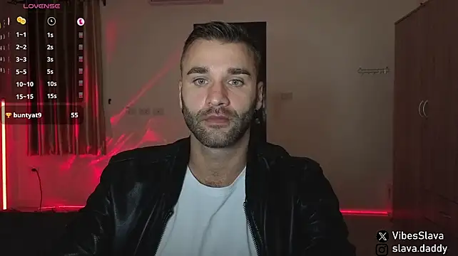 دردشة DaddySlava الجنسية المباشرة