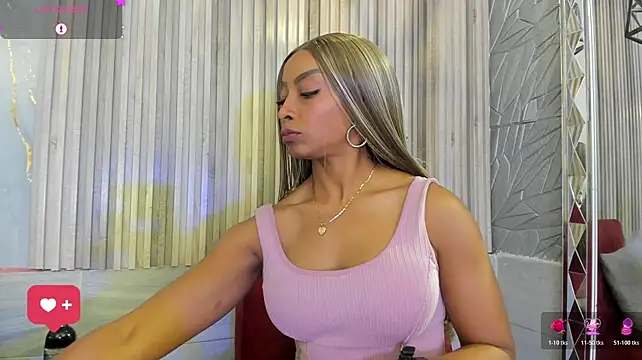 BriannaChelsea Chat XXX in diretta