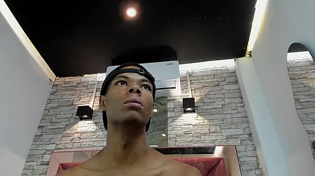 Chatroom XXX en direct de AngelDuster__