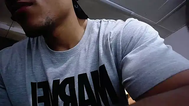 teddyfit19cm Chat XXX in diretta