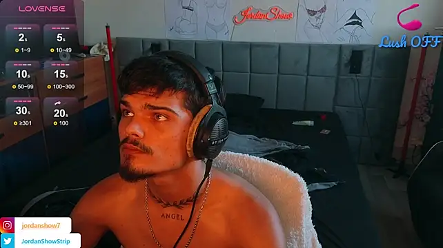 JordanShow Live XXX Chat