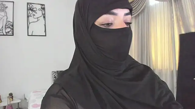Chat XXX en directo de Uzra_hayed