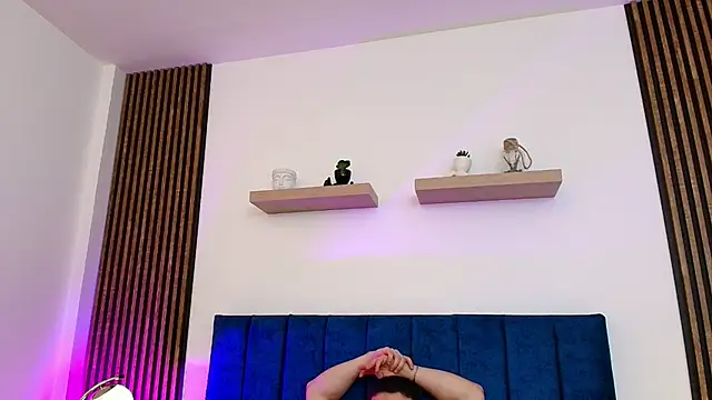 Alexander_Connor 即時 XXX 聊天