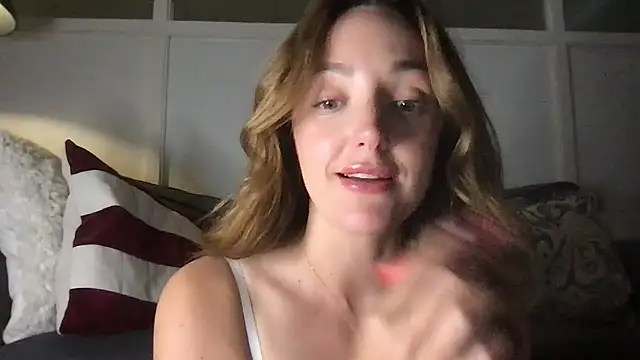צ'אט XXX בשידור חי של laceyjames24