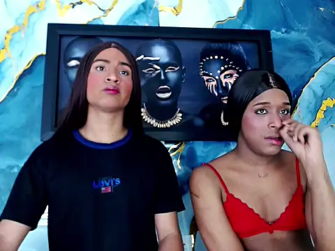 TheVelverGirls Adlı Modelin Canlı XXX Sohbeti