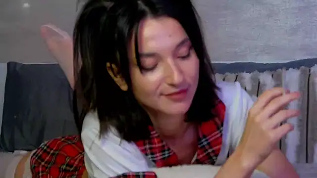 tayakayan's Live XXX Chat