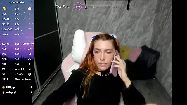 XXX chat uživo modela Reginasmilee
