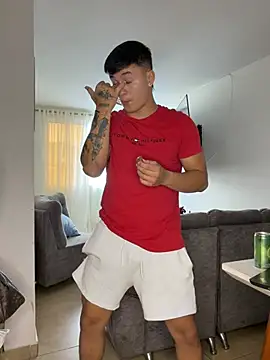 Christopher_strongg élő XXX-chatje