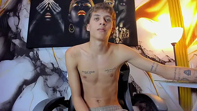 mono_blonde Chat XXX live