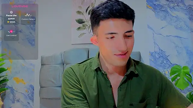 Chat +18 de Un_Sluttyy ao vivo