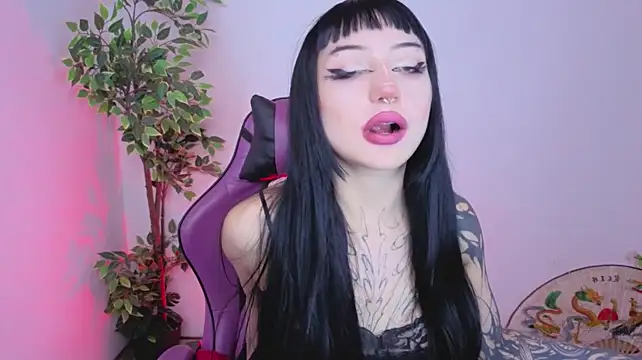 catipetite's Live XXX Chat