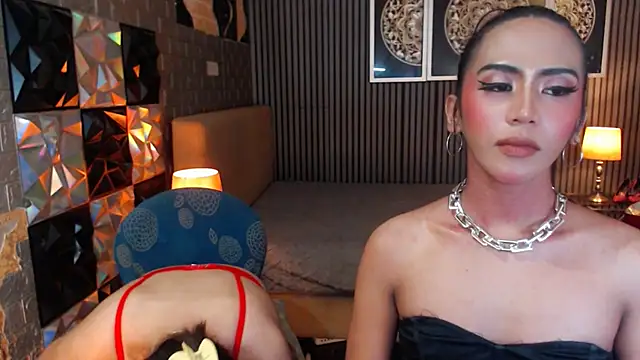 AudreyMilesTrans XXX чат на живо